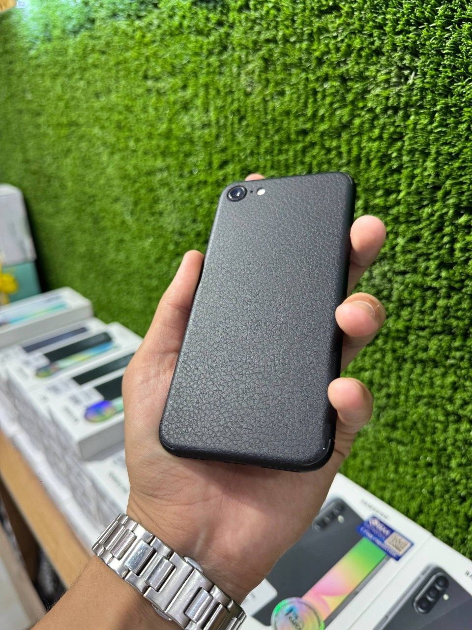 iPhone SE 2020 5G