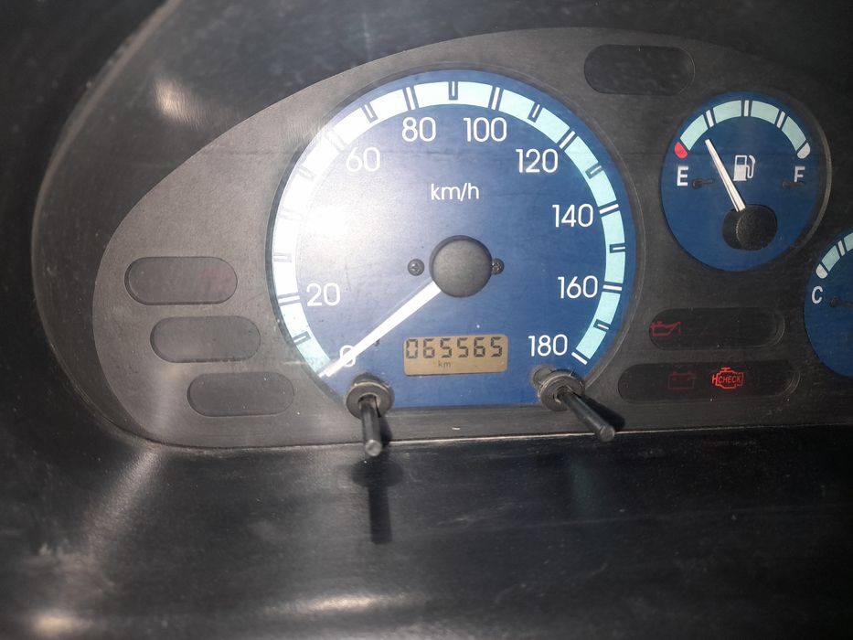 Matiz sotiladi 2015-yil6500 yurgan