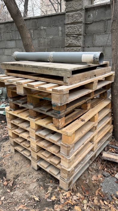 Палеты деревянные.