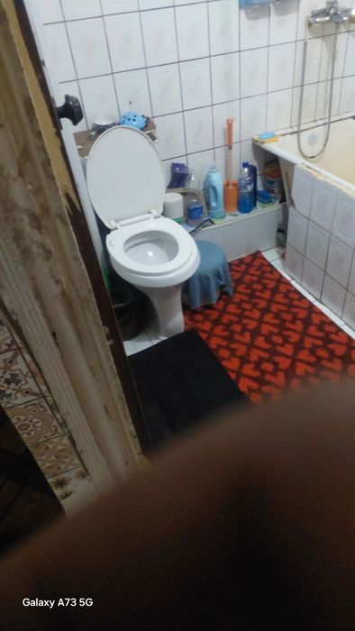 Продаётся 2-х комнатная