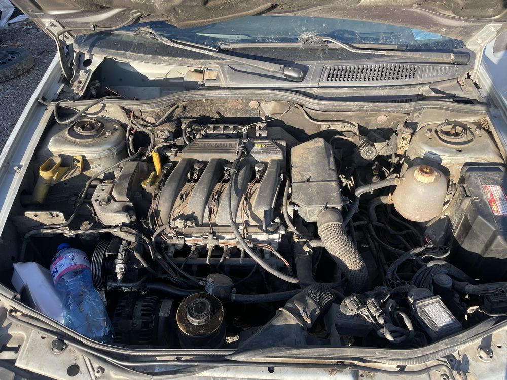 Рено Меган 1.4 renault megane на части