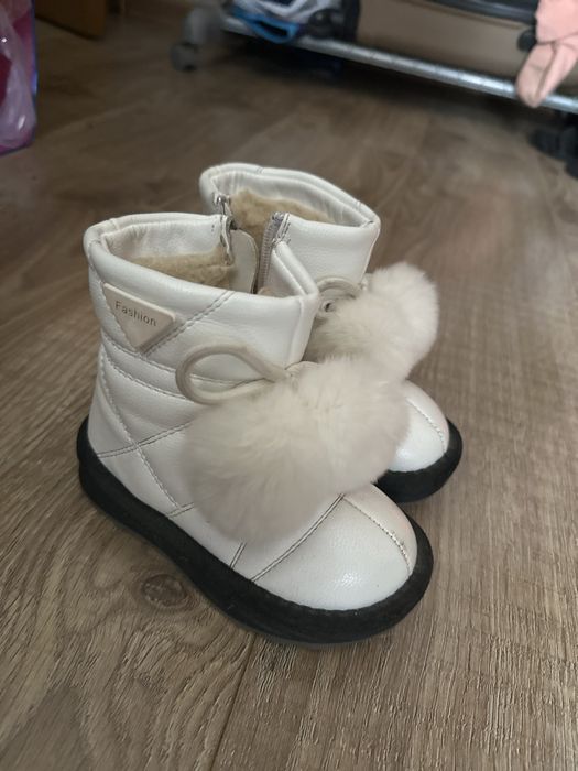 Весенние и зимние ботиночки