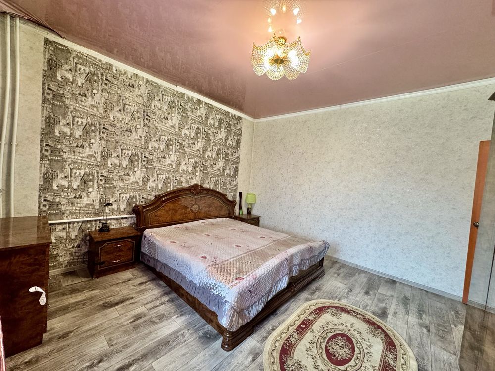 Продаем 3 комн. кв. по ул. Московская(рядом ЦОН по ул. Чкалова)