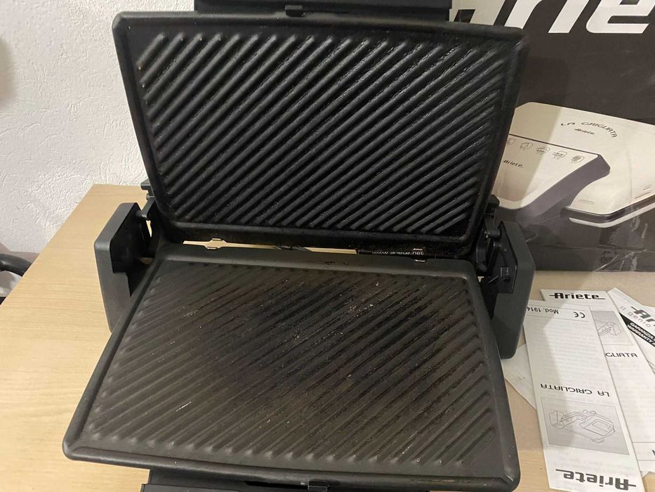 Grătar electric ARIETE