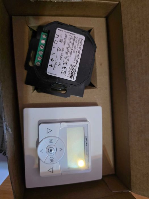 HOMEPILOT timer premium (white, for roller shutter motors)