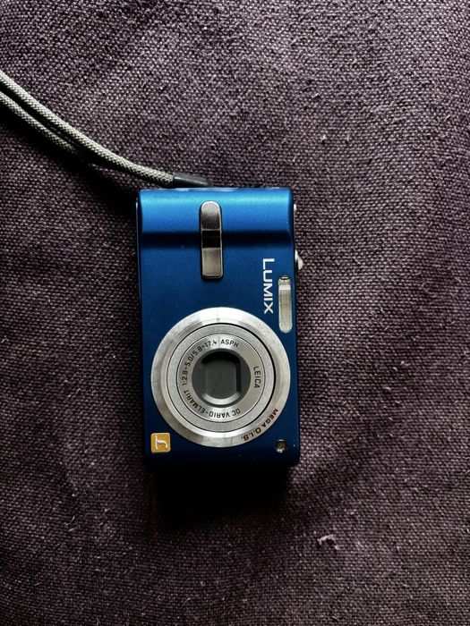 Panasonic Lumix - DMC-FX10