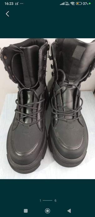 Ghete noi mărimea 39, marca C&A