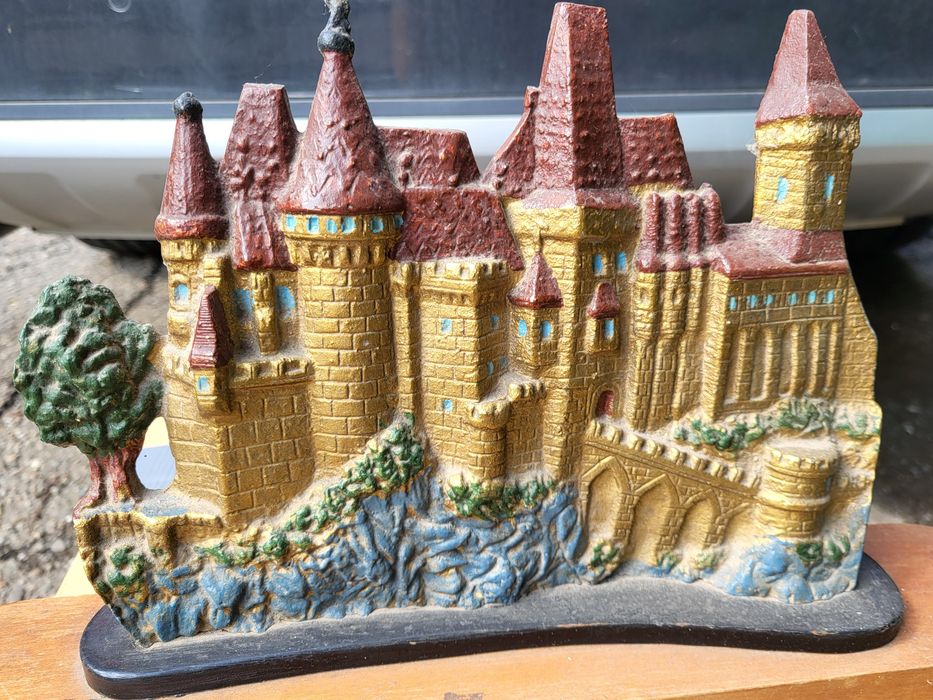 Decoratiune veche  Castelul Corvinilor Hunedoara