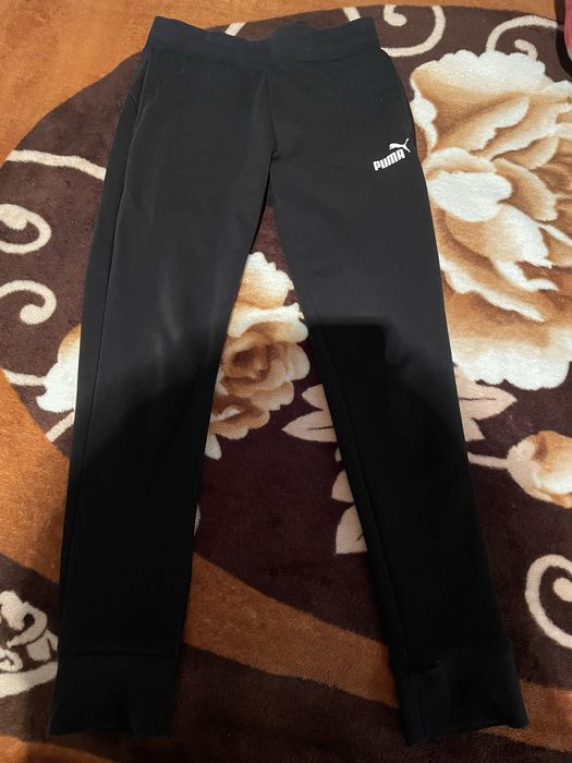 vand pantaloni puma