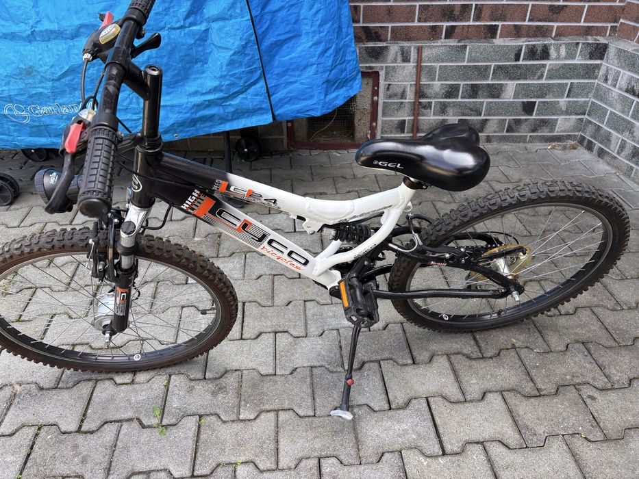 Vând MTB Cyco cu roti de 26’ in stare perfecta.