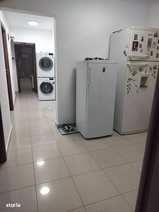 Vând apartament 4 camere Pitești Nord