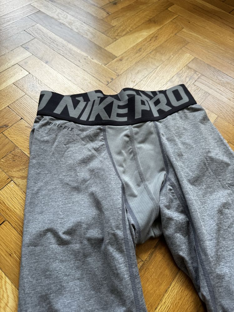 Мъжки клин Nike Pro Combat