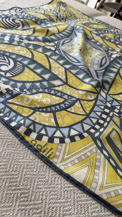 Платок Adili 86*86