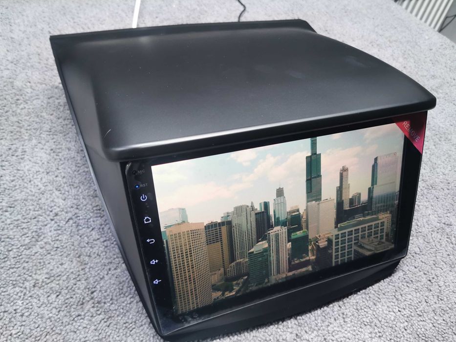 Navigatie Android Mitsubishi L200 octacore 4/64gb QLED