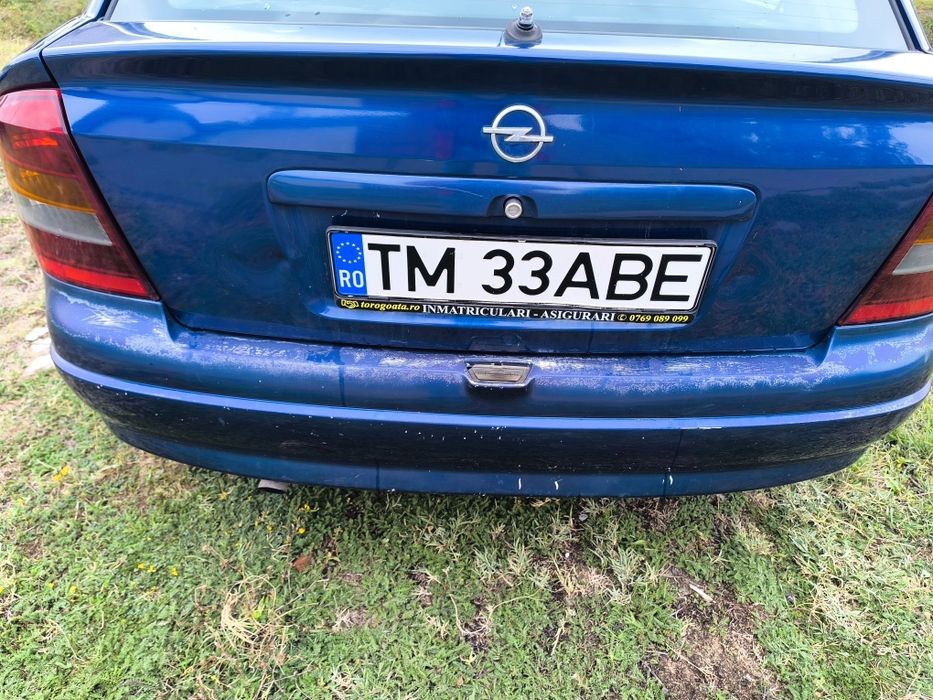 Vând Opel asta g 1.6