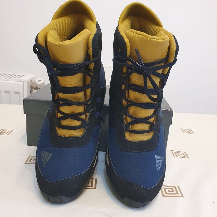 Ghete Adidas mas 38