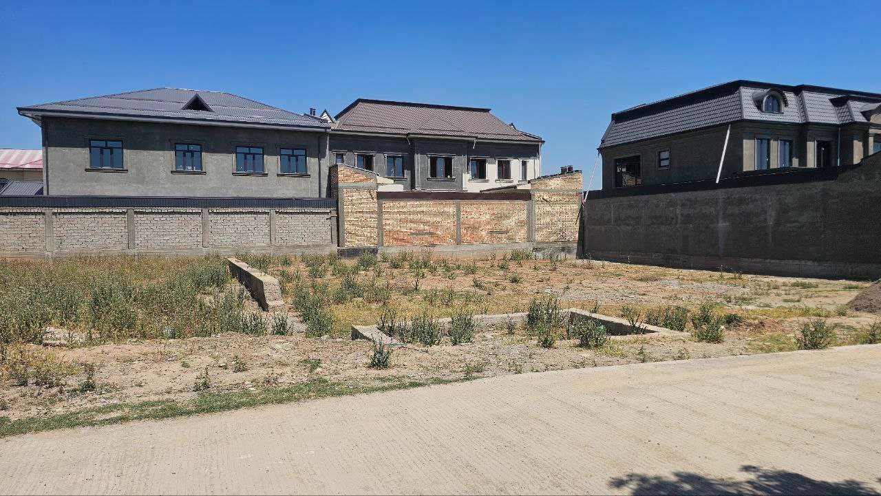 Продаётся 6 соток земли на Дурмоне(махалля Бахор), 30тыс$ за сотку