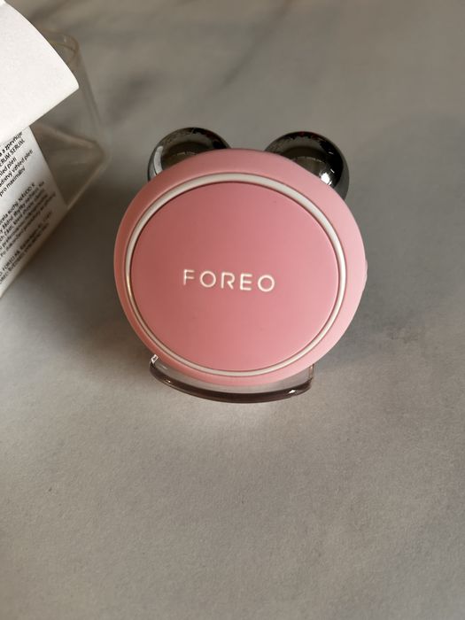 FOREO Bear Mini dispozitiv tonifiere faciala masaj