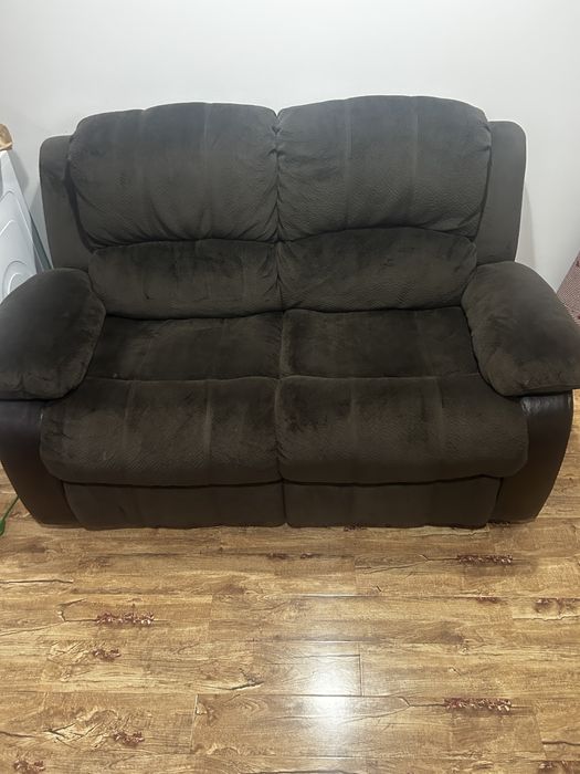 Canapea 2 locuri rectiliner