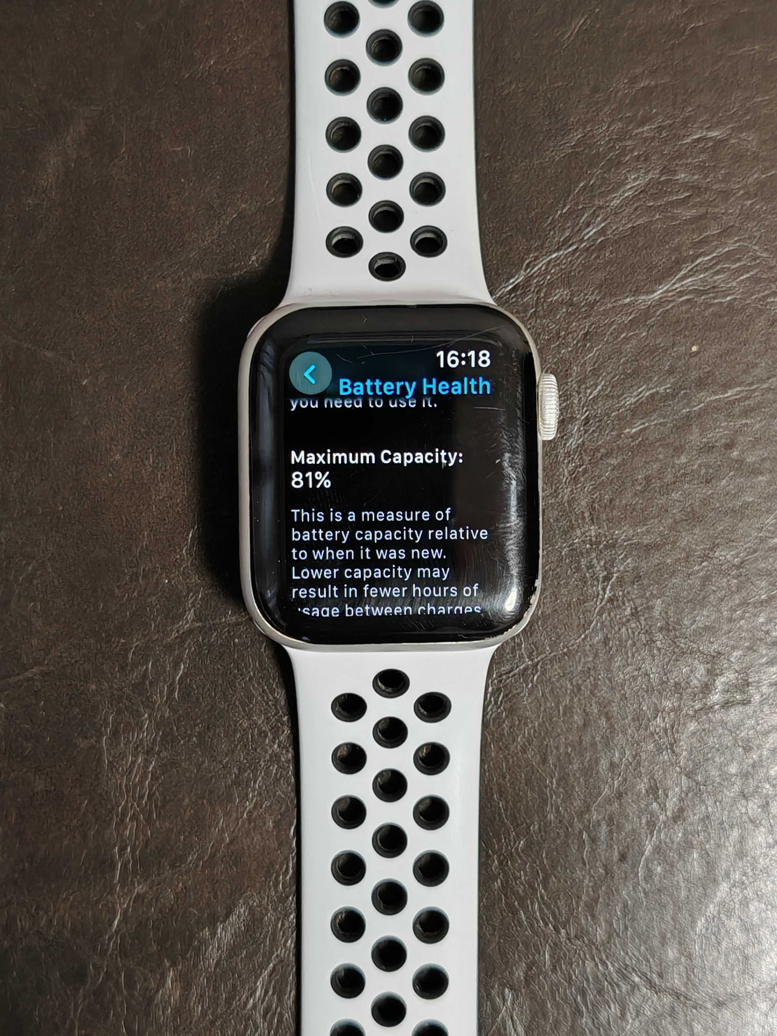 Apple Watch Series 6 Nike Edition GPS 40mm