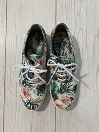 Papuci H&M floral
