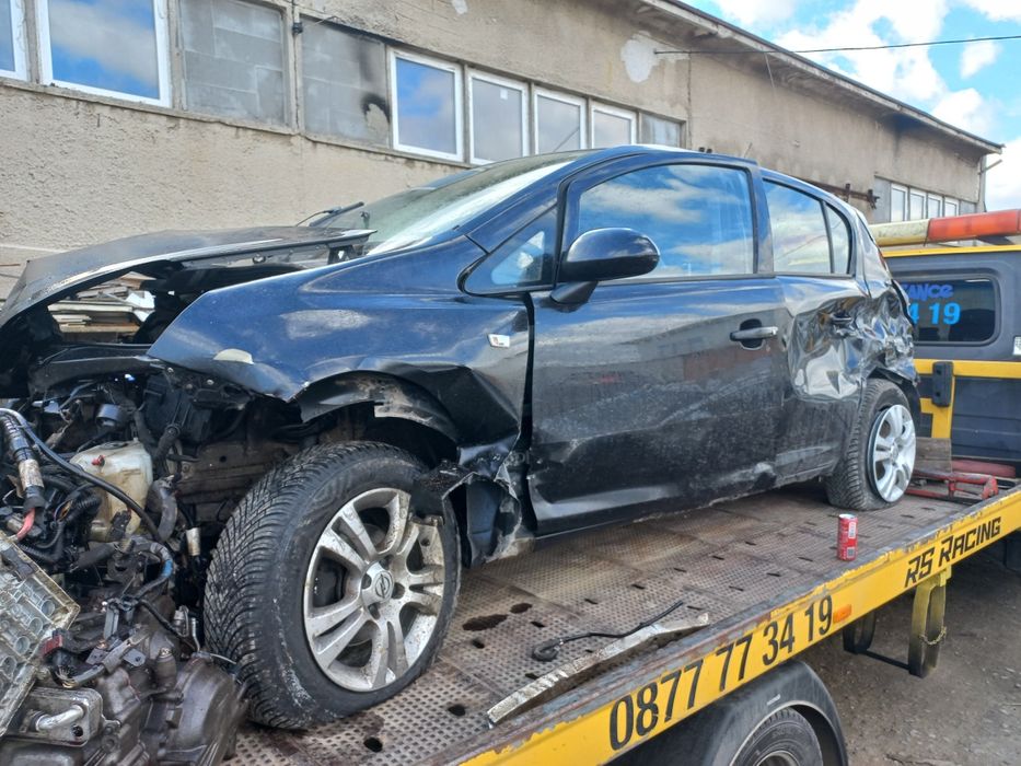 Опел корса Д 1.4 автомат на части