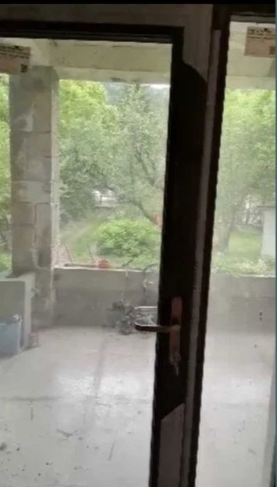 Închiriez parter casa zona centrala