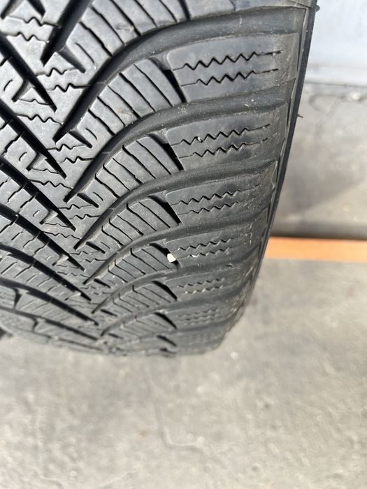 2 бр. зимни гуми 165/70/14 Hankook DOT 2517 5,5 mm