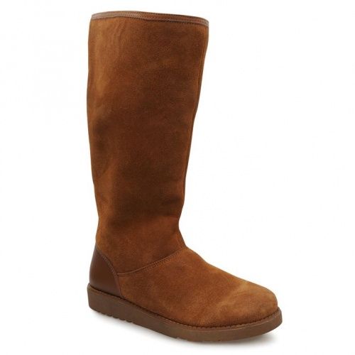 Зимни дамски ботуши от велур. Firetrap,внос от Англия
Изпълнени са във