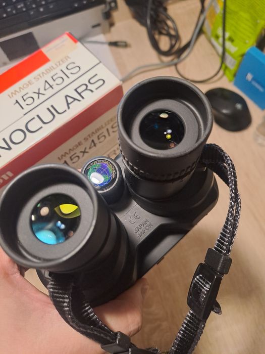 Бинокль Canon 15x45 с электронной стабилизацией