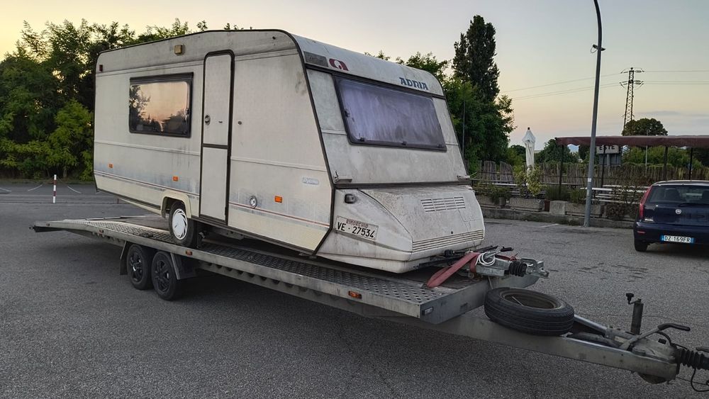 Platforma dubla 9m utili, platou aluminiu, 2019