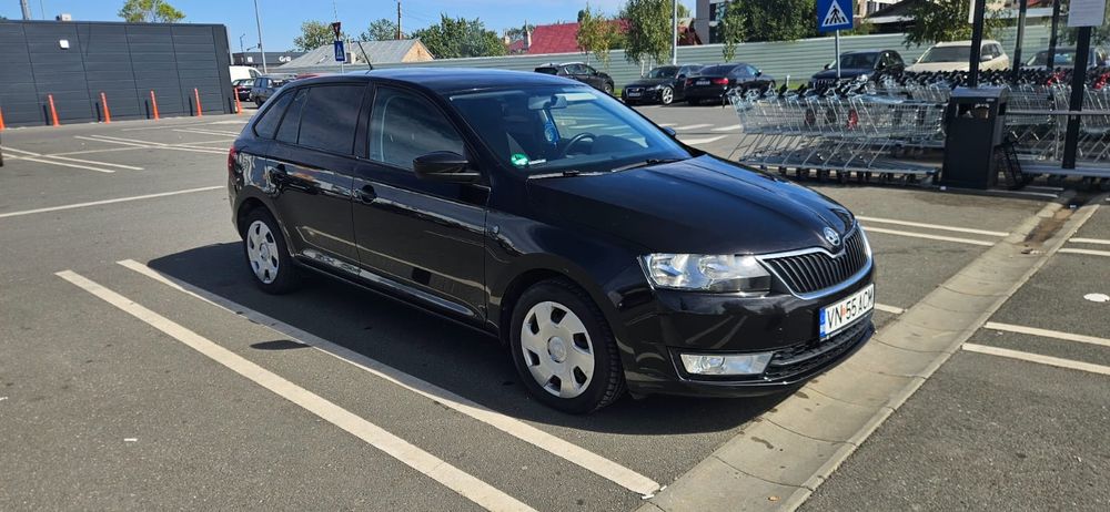Vând skoda rapid