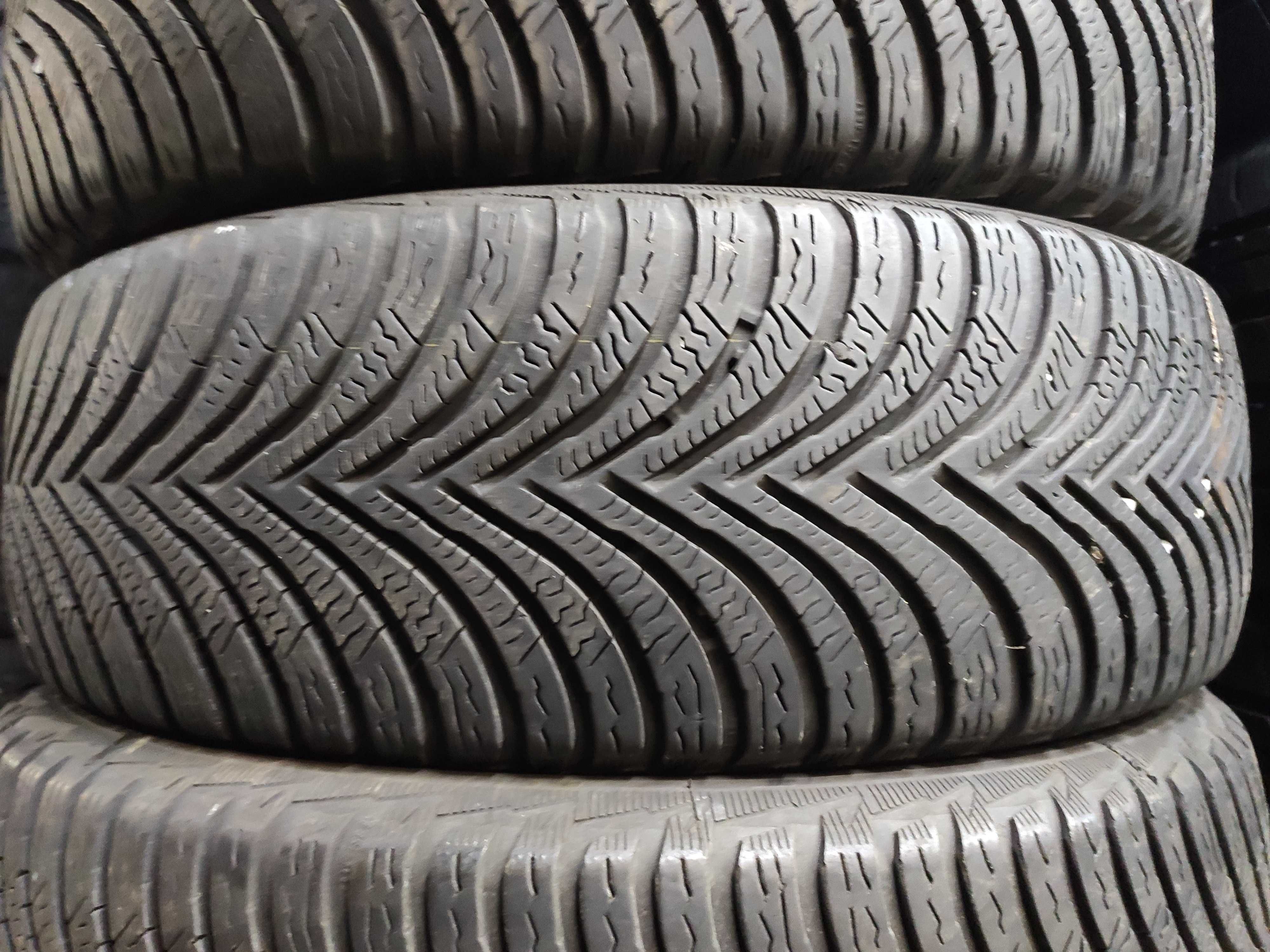 4бр Зимни Гуми 195 65 15 - Michelin