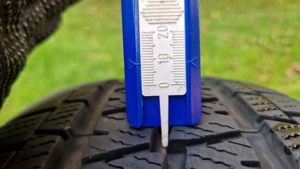 1 anvelopa 215 75 R 16 C Falken