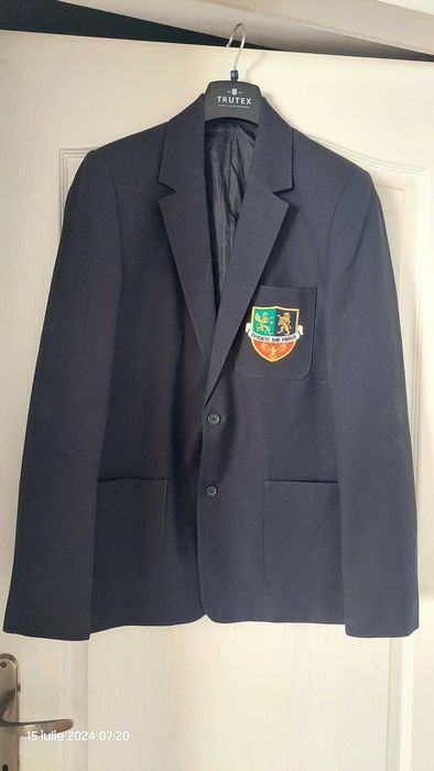 Sacou de scoala, marimea 36 (aprox 14 ani)