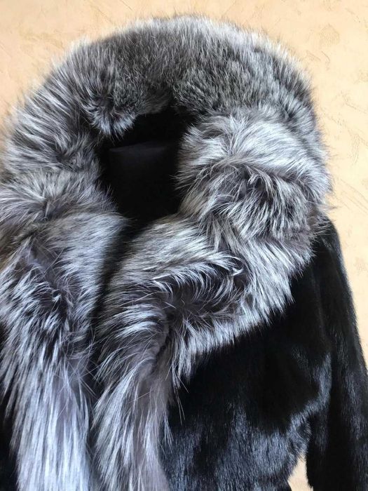 Отдaм дapoм шубу