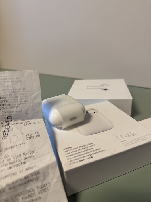 Air pods second generation