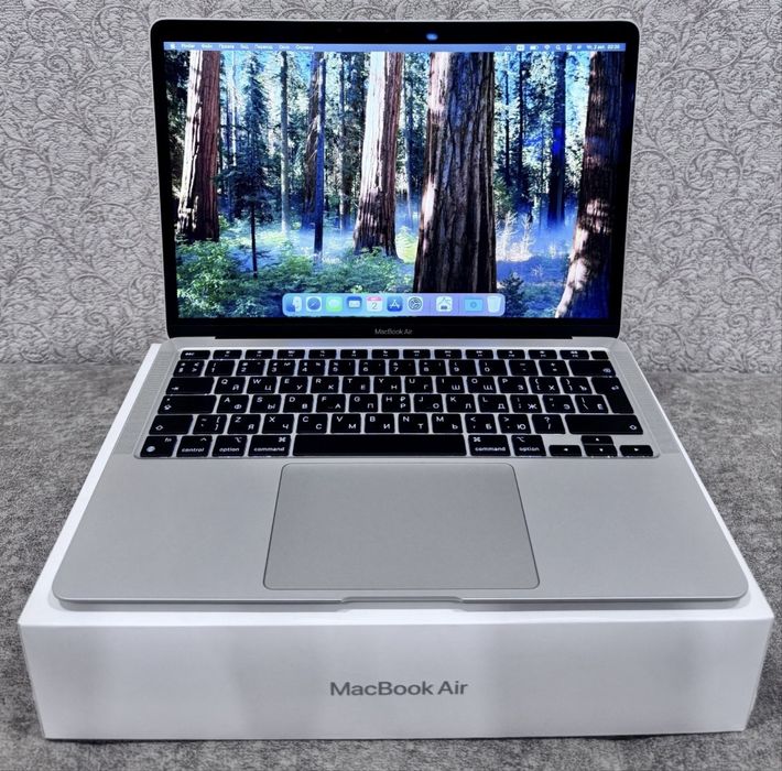 MacBook Air 13 M1 2020г 8/512gb Акб 89%