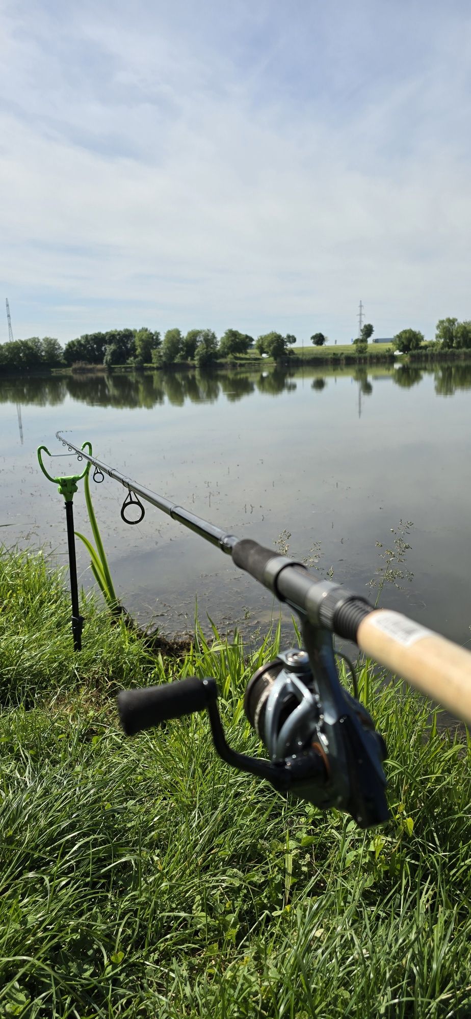 Lanseta Okuma 8K Feeder, 3.90m, 60-120g
Disponibilitate: Stoc