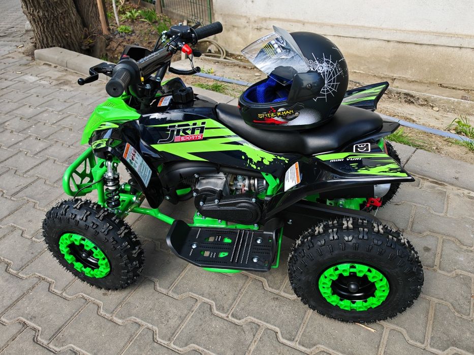 Vând ATV 49 cm benzina !