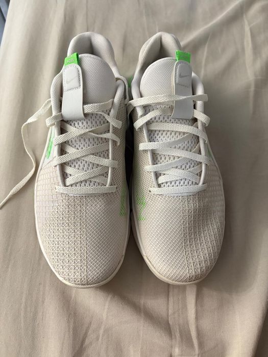 Adidași Nike  41