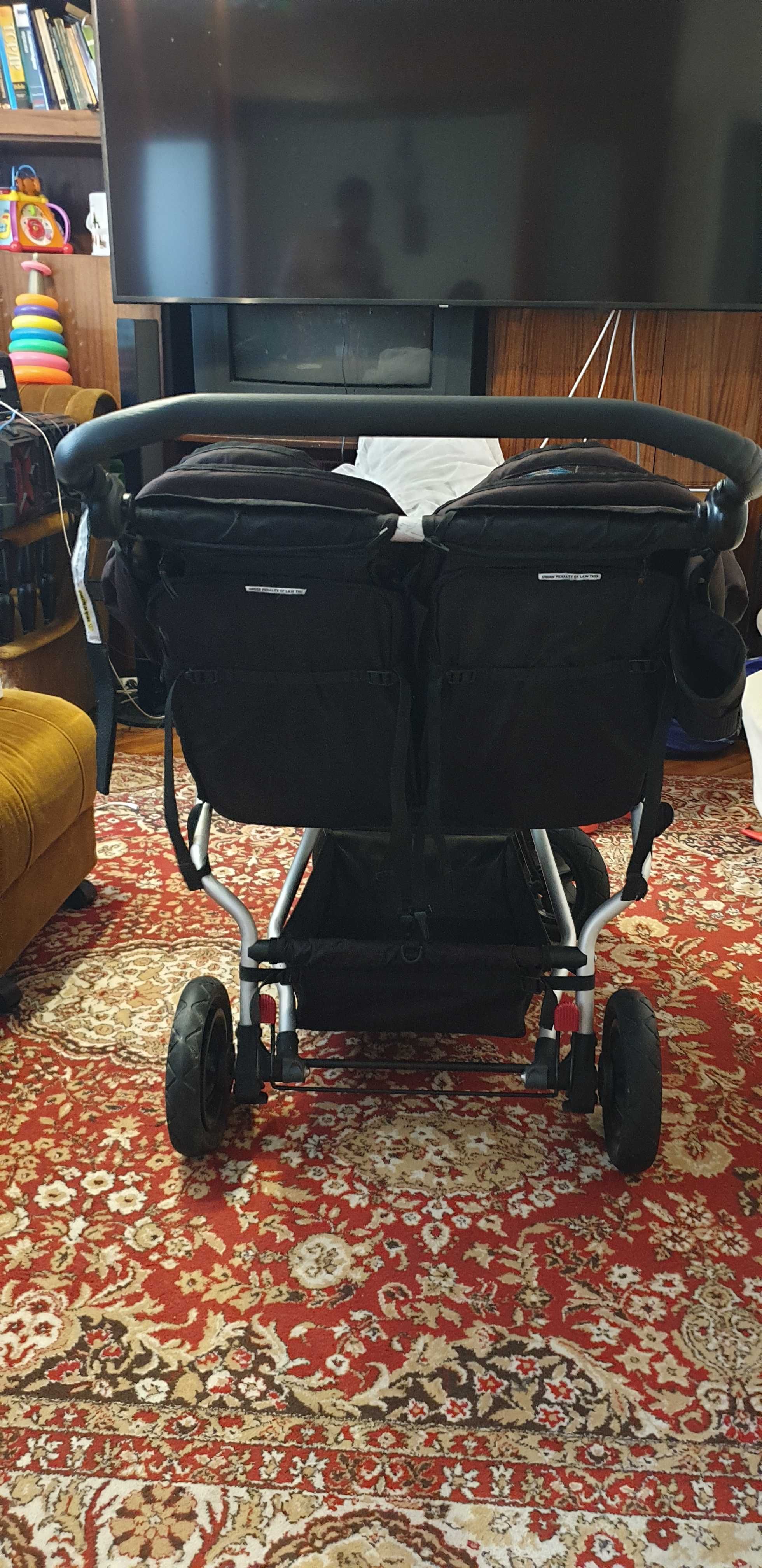 Бебешка количка за близнаци Mountain Buggy