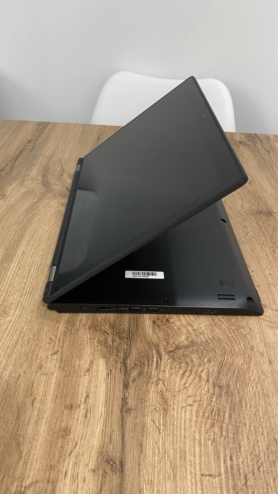 Продавам Lenovo Thinkpad Yoga 460