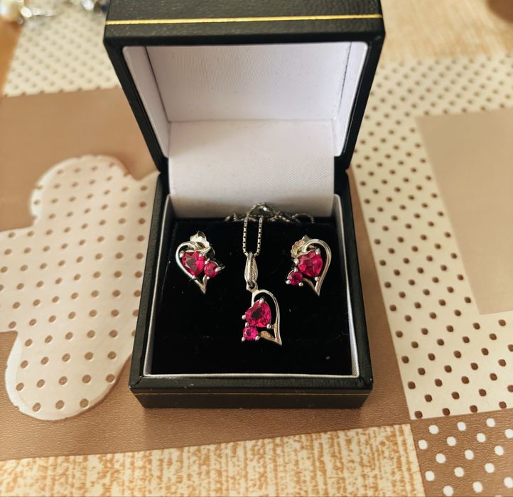 Красиви и женствени бижута