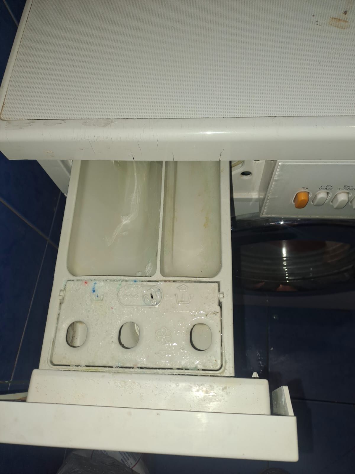 Vand masina de spalat auto