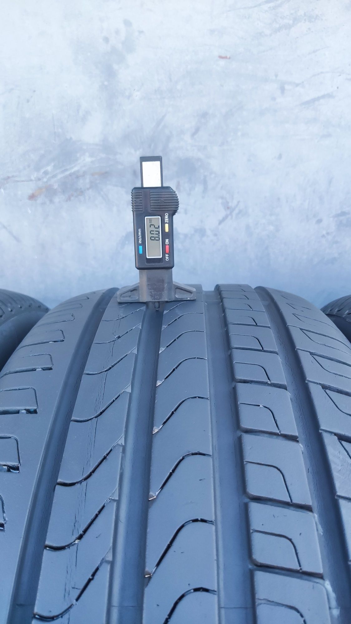 4бр. летни гуми 255/45/20 Pirelli Scorpion Verde
dot21
8mm
Добро състо