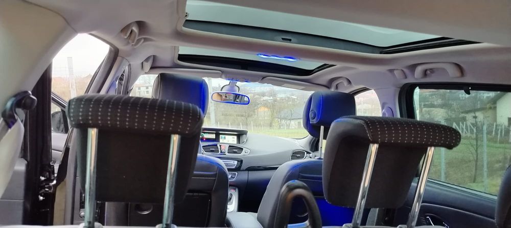 **  Renault Scenic Bose Edition 1.6 diesel euro 5 **