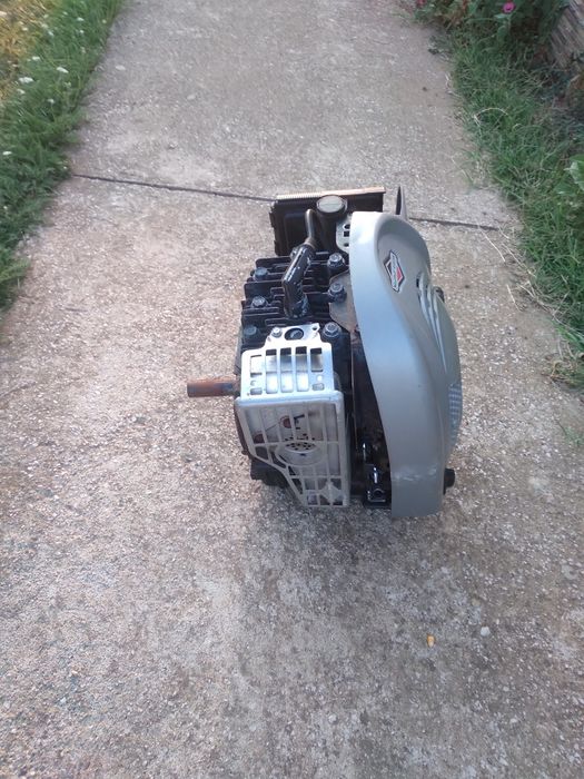 Motor Briggs & Stratton american 6 cp