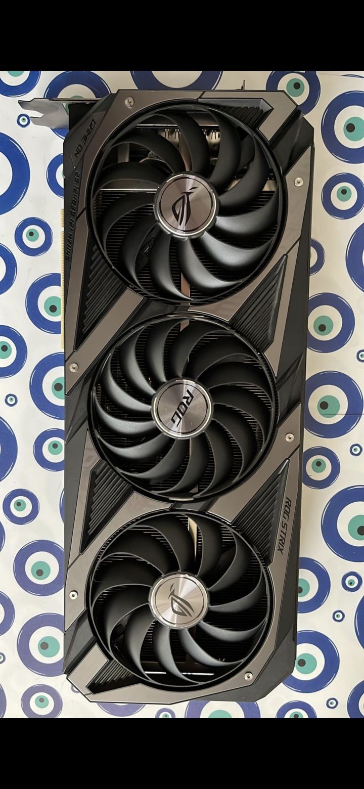 Asus rog Strix 3090 24GB