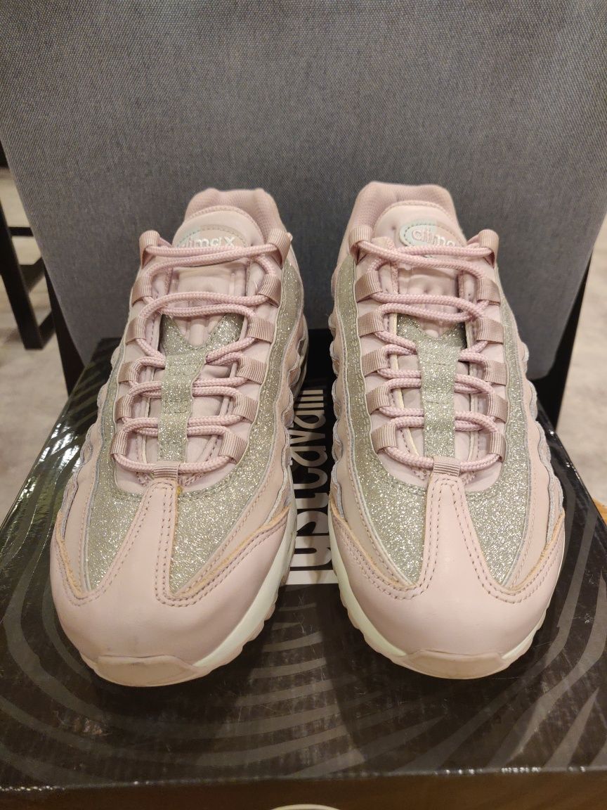 Nike Air Max 95 Particle Rose 40 номер